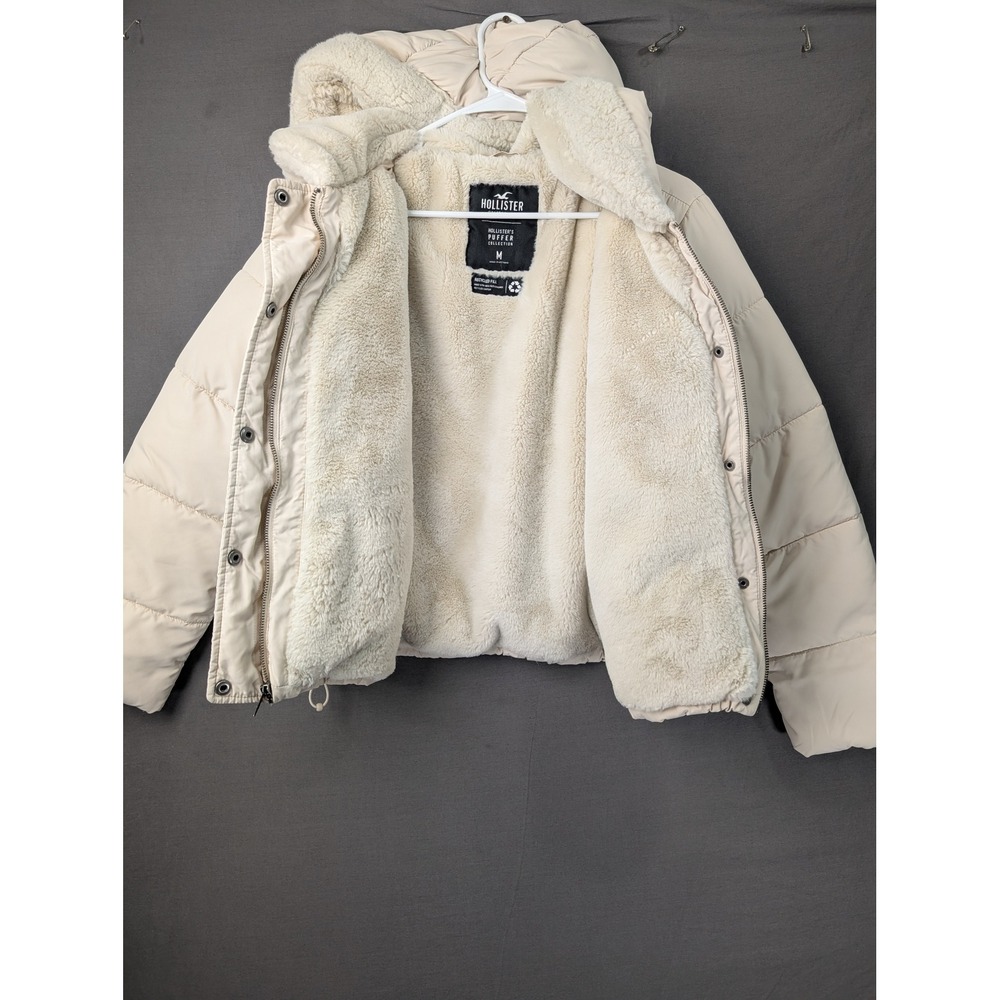 Hollister Womens Faux Fur Lined Puffer Jacket Cream Hooded Size M